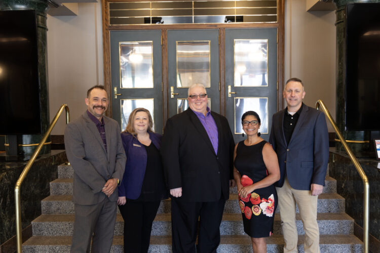 Community Arts Center receives $3,000 of EITC funds from Truist